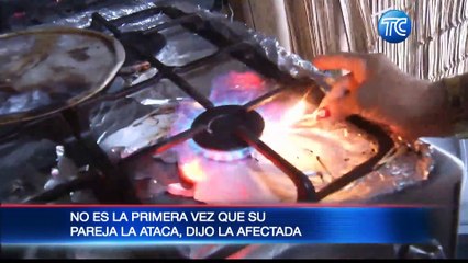 Una mujer fue apuñalada y quemada con un cuchillo por su expareja en Guayas