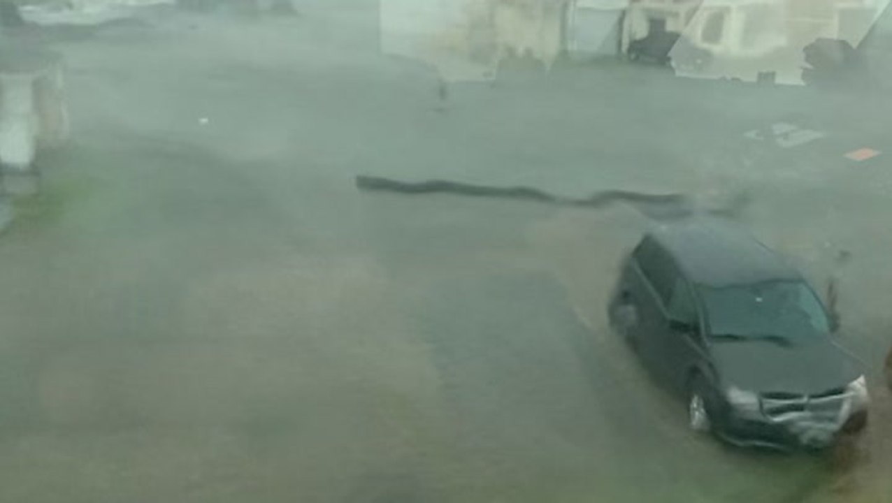 Severe storm and heavy winds rip through Grand...