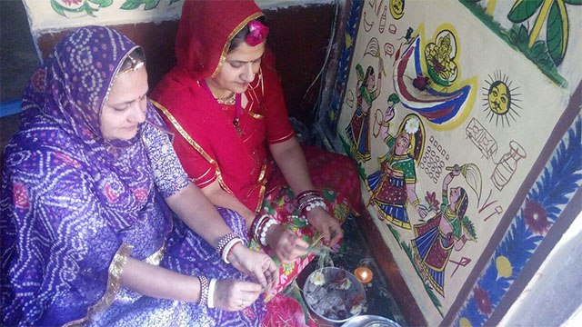 Gangaur 2021 : गणगौर पूजा के दौरान करें ये उपाय सारे कष्ट होंगे दूर । Boldsky