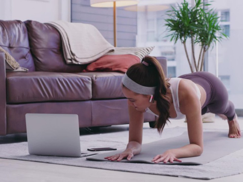 Hallo Traumfigur: Lockdown-Hacks für ein effektives Home-Workout
