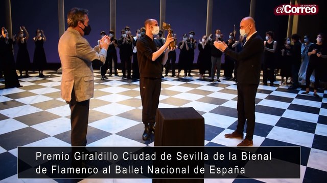 Entrega del premio Giraldillo Ciudad de Sevilla de la Bienal de Flamenco al Ballet Nacional de España