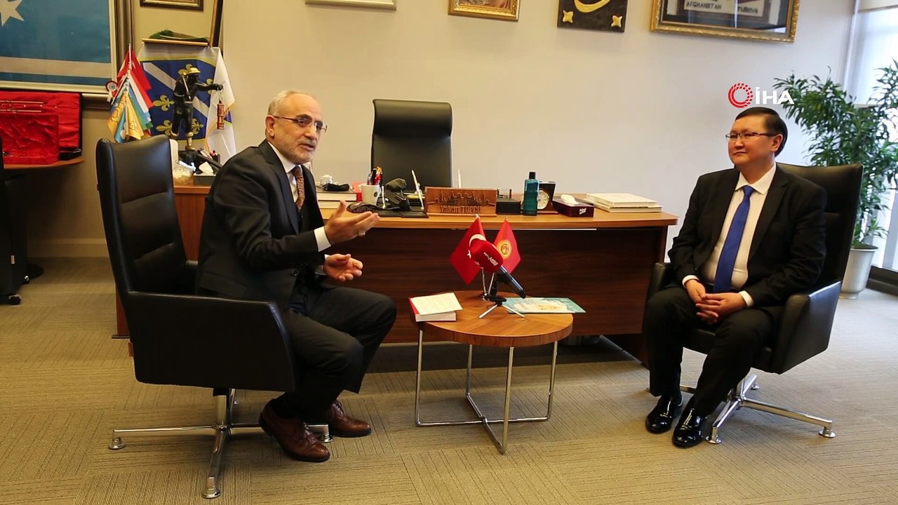 Kırgız bakandan, Cumhurbaşkanı Başdanışmanı Topçu’ya ziyaret