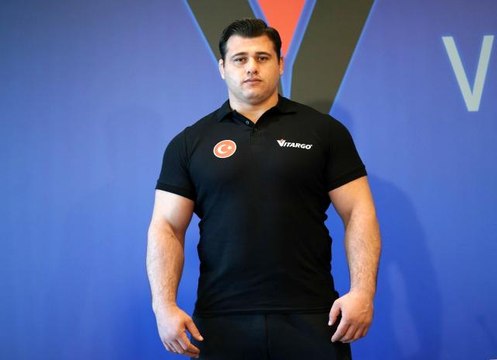 (Özel haber) Rıza Kayaalp: Hedefim, kariyerimdeki tek eksik olan olimpiyat altınını almak