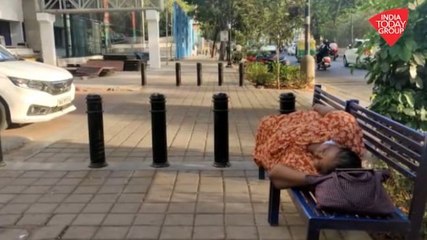 Covid patient seen lying on bench outside hospital in Bengaluru