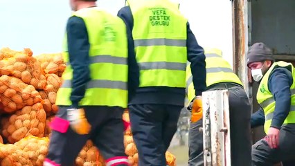 İstanbul Valiliği'nden tepki çeken patates karşılama töreni!