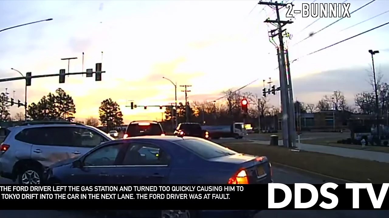  American Car Crash, Instant Karma, Road Rage & Driving Fails Compilation #317