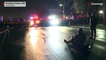 شاهد: تجدد المواجهات بين الشرطة والمتظاهرين في ولاية مينيسوتا الأمريكية عقب مقتل شاب أسود