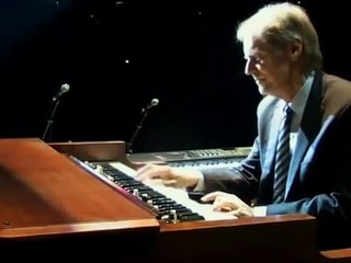 Leonard Cohen - Hallelujah (Live In London)