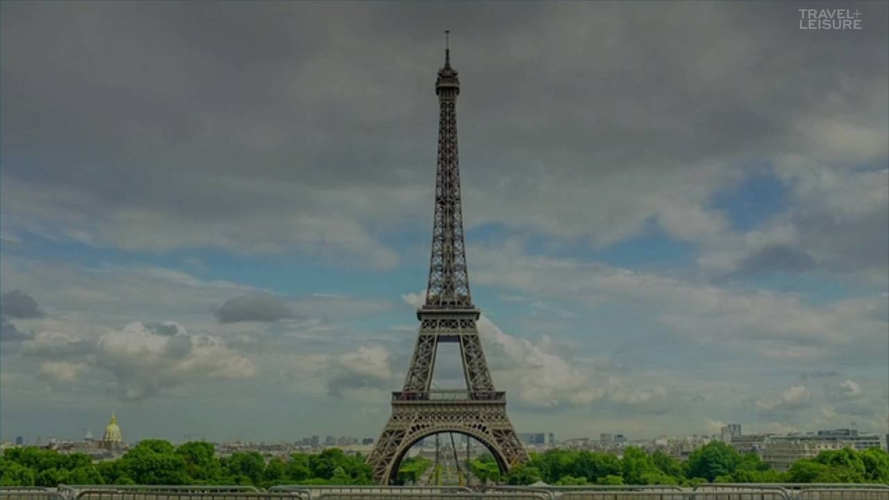 The First Cinema Hotel Opens in Paris — and Guests Get Their Own Screen Projectors in Room