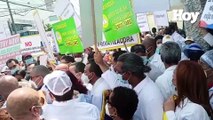 Médicos marchan en protesta por reajuste de tarifas por las ARS
