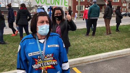 Grève innovante et de courte durée dans les écoles primaires