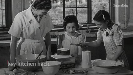 Can You Really Hear a Cake "Sing" When It’s Done?