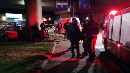 Keşan’da feci kaza...Sürücüsünün kontrolünü kaybettiği araç köprü duvarına çarptı: 1 ölü 2 yaralı