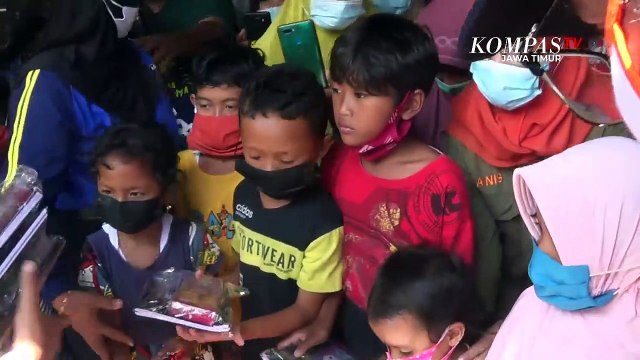 Khofifah Percepat Pemberian Bantuan Renovasi Korban Gempa
