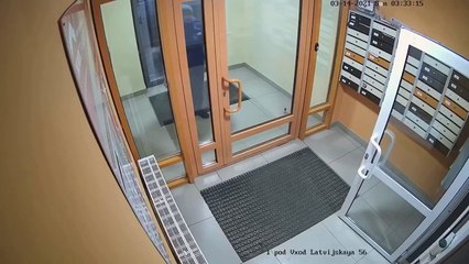 How to open doors in Russia
