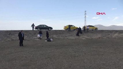 Son dakika haber... KUŞ CENNETİNE YÜZLERCE EKMEK BIRAKTILAR