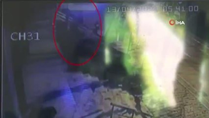 Beylikdüzü'nde aynı gece iki iş yerini soyan şüpheli yakalandı