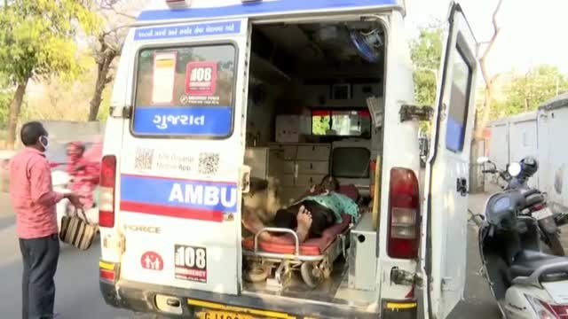 India supera los 200 mil contagios en un solo día