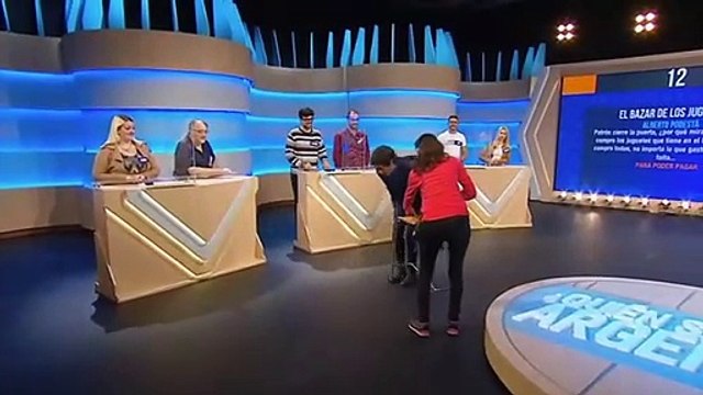 Blooper la brutal caída de Robertito Funes Ugarte en pleno programa