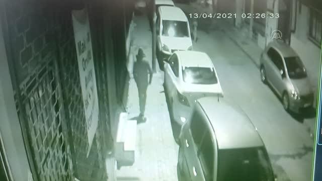 Bağcılar'da hırsızlar aynı aracı 2 ayda ikinci kez çaldı