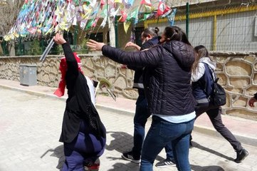 Evlatları dağa kaçırılan ailelerden HDP'ye öfke