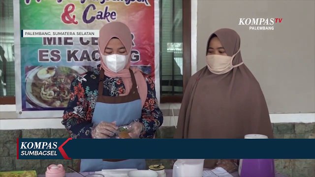Ragit Roti Jala Kuah Kari Asal Palembang