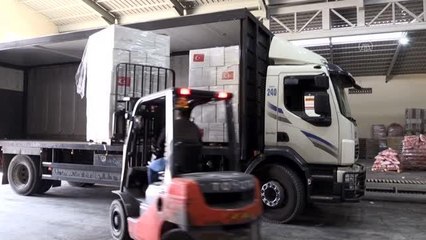 TİKA abluka altındaki Gazze'de 5 bin 320 aileye ramazan yardımı yaptı