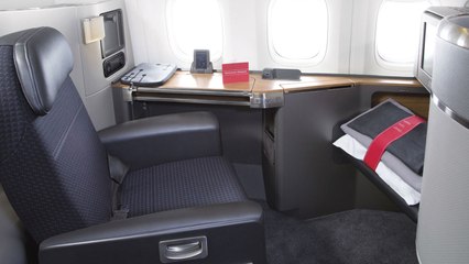 This App Is Giving Away Free First-Class Upgrades on Flights to Vegas