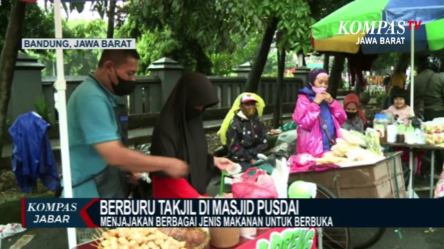 Kawasan Masjid Pusdai Masih Primadona Untuk Berburu Takjil