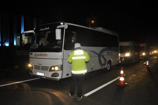 İller arası yasak başladı: Korona virüse geçit yok