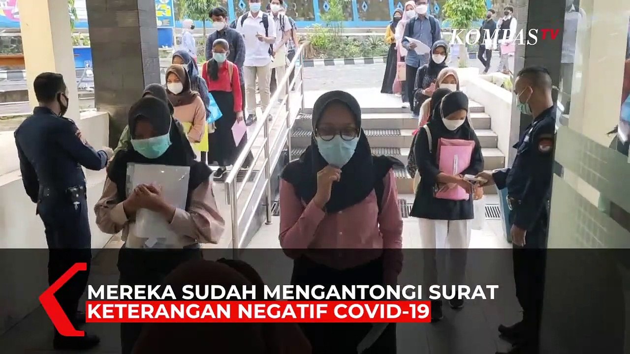 Penyandang Disabilitas Netra Ikuti Ujian Tulis Berbasis Komputer di Universitas Sebelas Maret