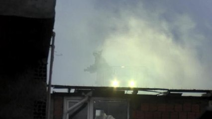 Son dakika haber... AVCILAR'DA 3 KATLI APARTMANDA YANGIN