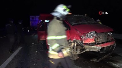 Kırıkkale'de feci kaza, kamyon ile kamyonet çarpıştı: 1 ölü, 4 yaralı