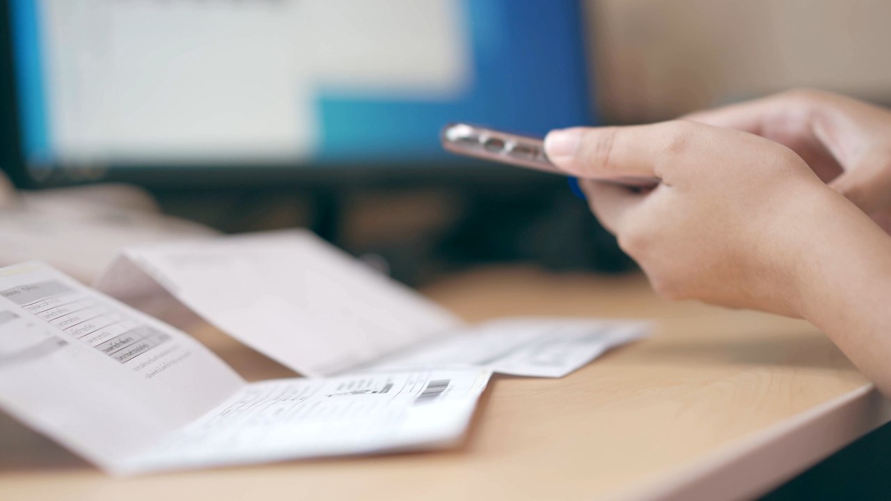 A Student Loan Expert Shares Advice On Paying Off Your Debt
