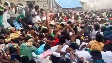 200 bine yakın vaka sayısına rağmen inek dışkısı ile festival