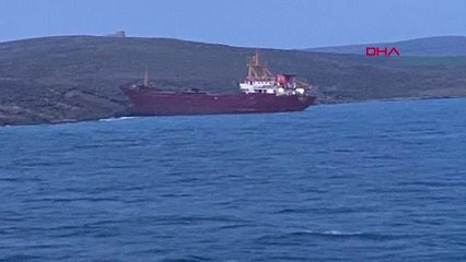 Bozcaada açıklarında kargo gemisi karaya oturdu