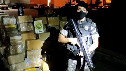 Carreta com 3,6 toneladas de maconha é apreendida em Prudentópolis