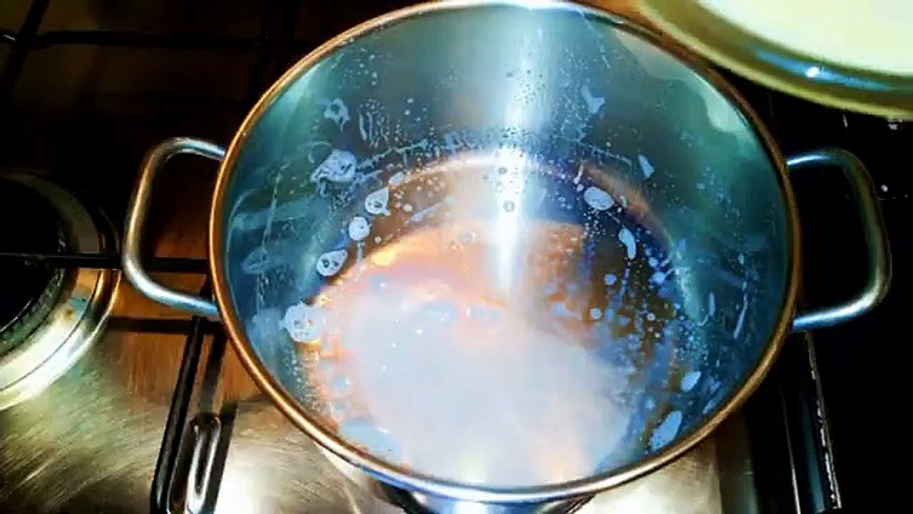 How To Make Creamy Vanilla Custard Cream At Home.