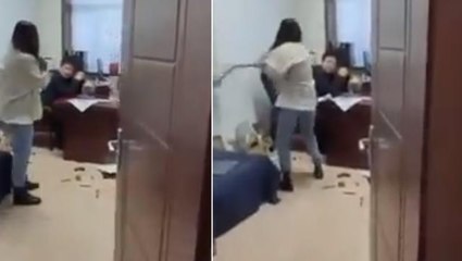 Bir gram acımadı! Tacizci patronunu paspasın sapıyla böyle dövdü