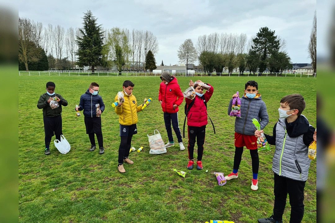 L'E.S. Compiègne recrute joueurs défenseurs et gardiens de but pour la saison 2021-2022 !