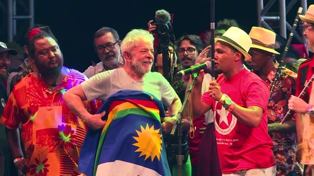 المحكمة العليا في البرازيل تلغي الإدانات القضائية بحق الرئيس الأسبق لولا