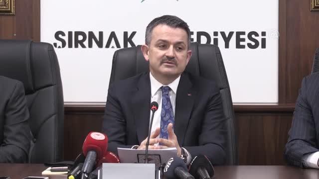 Pakdemirli: Dün itibari ile 73 ilimizde ihtiyaç sahibi ailelerimize 17624 ton patates ve soğan yardımı yapıldı