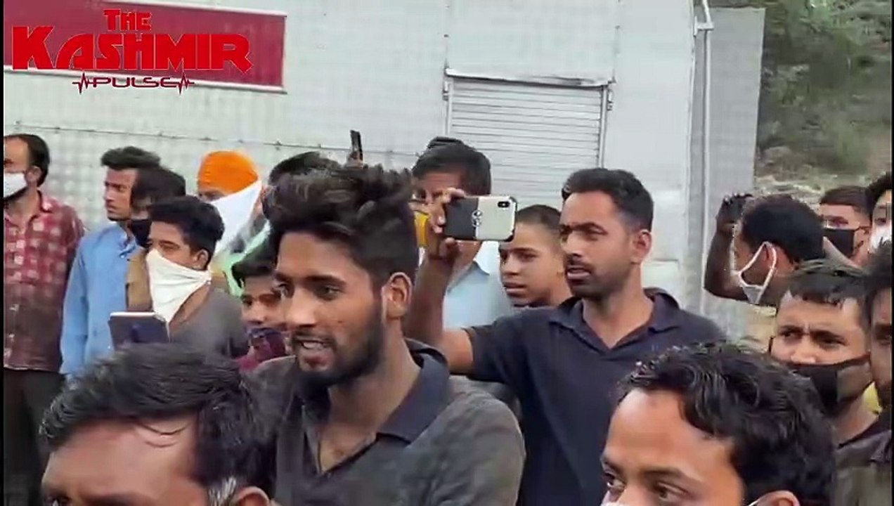 Many vehicles burnt to ashes in fire at Narwal Transport Nagar Jammu