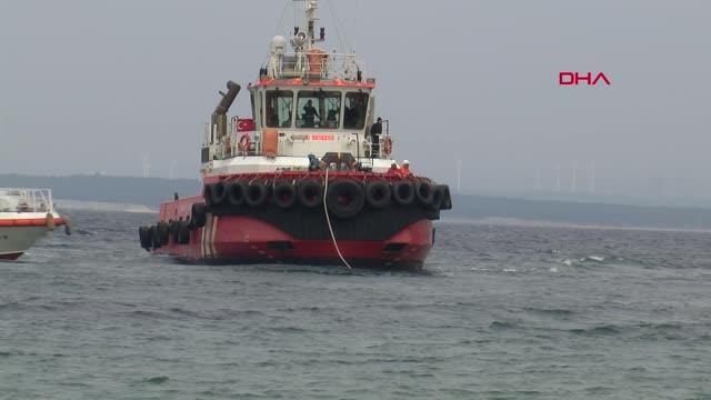 BOZCAADA'DA KARAYA OTURAN KARGO GEMİSİ KURTARILDI