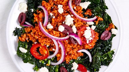 Get Cozy And Comfortable With This Warm Tomato Fried Rice Salad