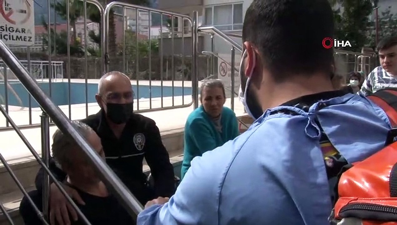 Dumandan etkilenip fenalaşan kalp hastasına ilk müdahale polisten