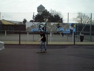 Ollie coin pyramide simon