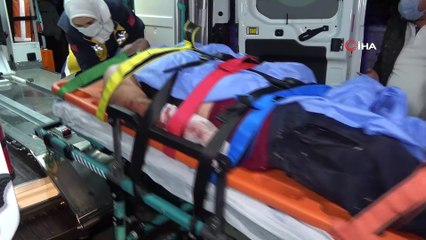 Annesinin öldüğüne ancak çaldığı kapısı açılmayınca inandı, apartmanı birbirine kattı