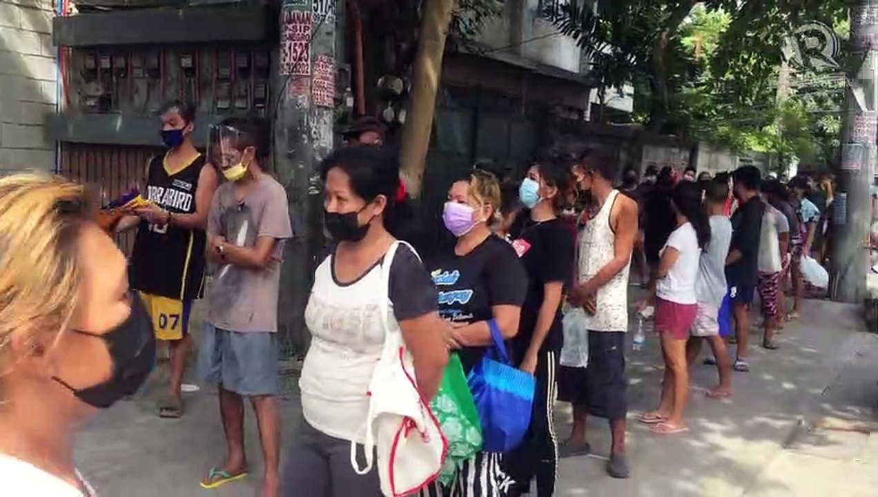 Maginhawa Community Pantry queue