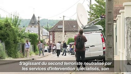 Prêtre égorgé: l'un des deux auteurs "formellement identifié"